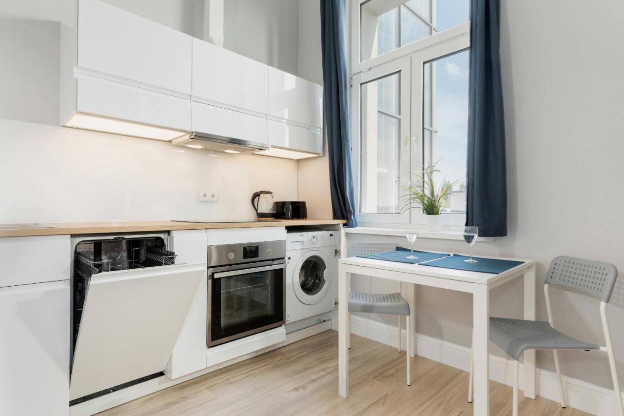 Apartments Poznan Mtp By Noclegi Renters Buitenkant foto